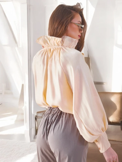 Royalfashion Блестяща дамска риза с декоративна яка