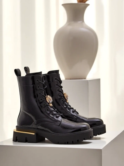 Royalfashion дамски боти с патентна кожа Tesiolle