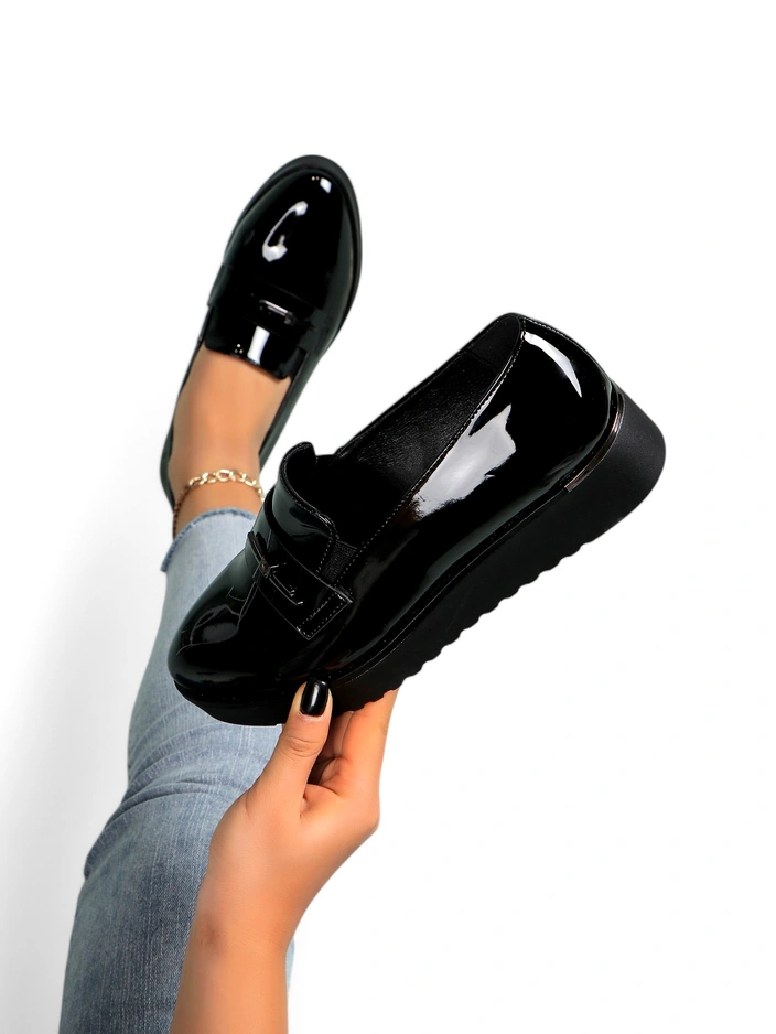 Royalfashion дамски мокасини от лакова кожа Arefel