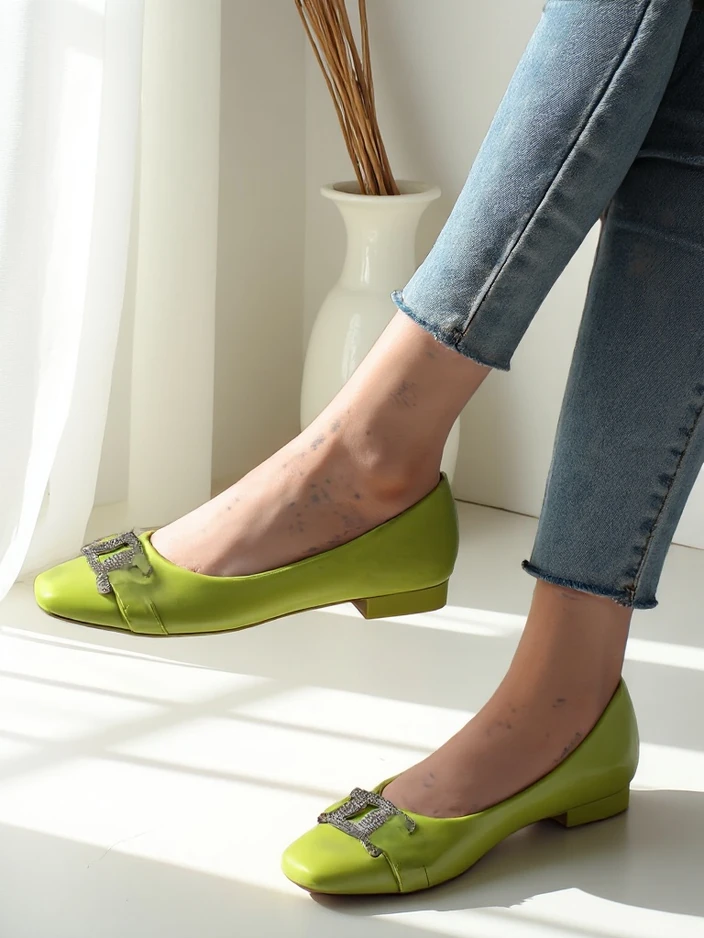 Royalfashion Женски балеринки с панделка Frelie