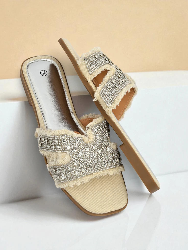 Royalfashion Дамски сандали с камъни CrystalEase