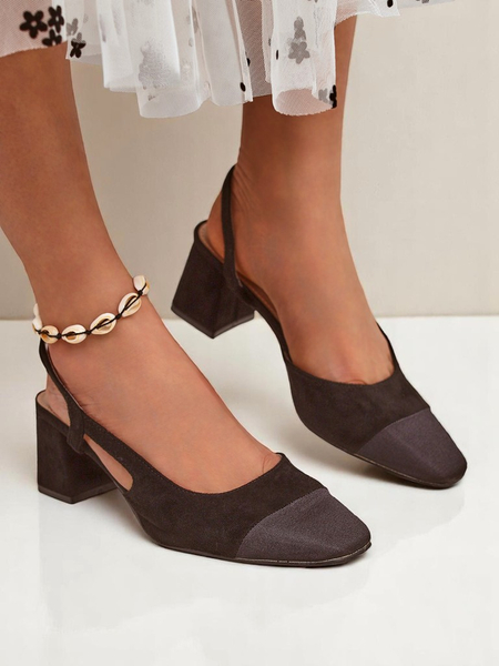 Royalfashion Дамски обувки на нисък ток с декоративен нос Eleganzo