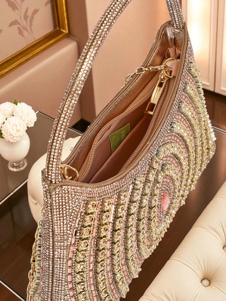 Royalfashion Дамска чанта тип клъч с цирконии Sova Glint