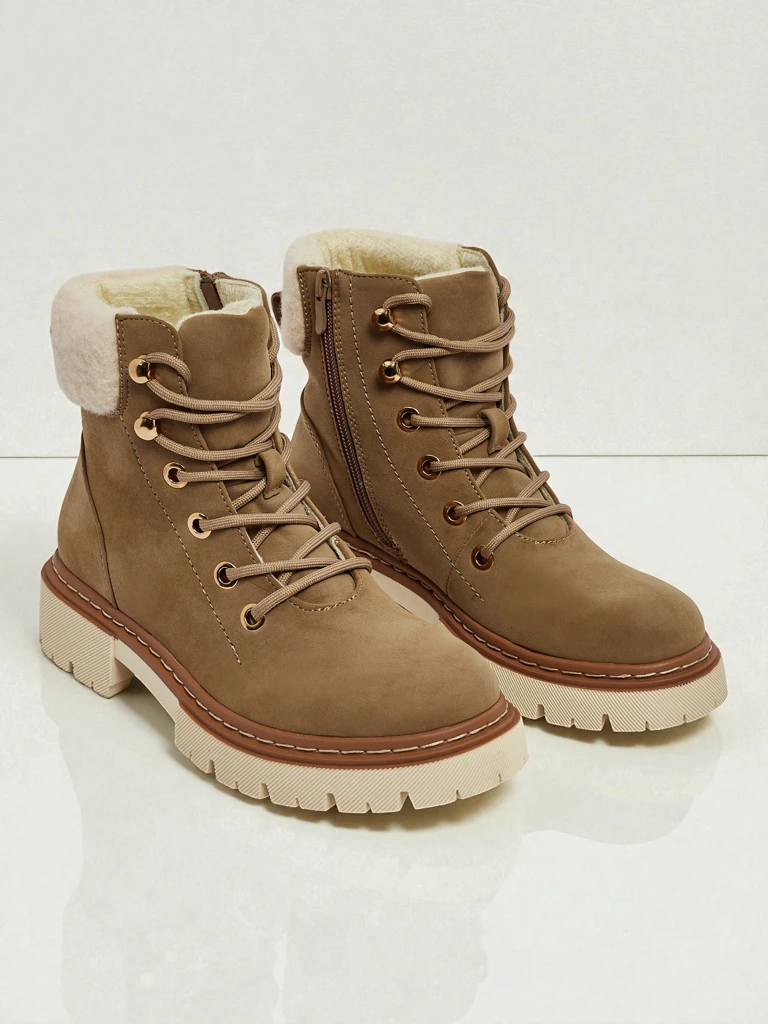 Дамски боти с кожух Tessara