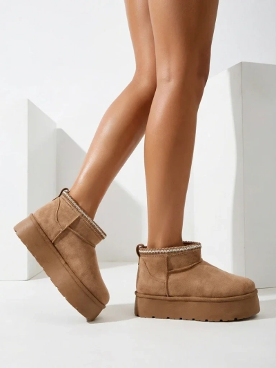 Royalfashion Дамски къси ботуши a'la snow boots Xoalla