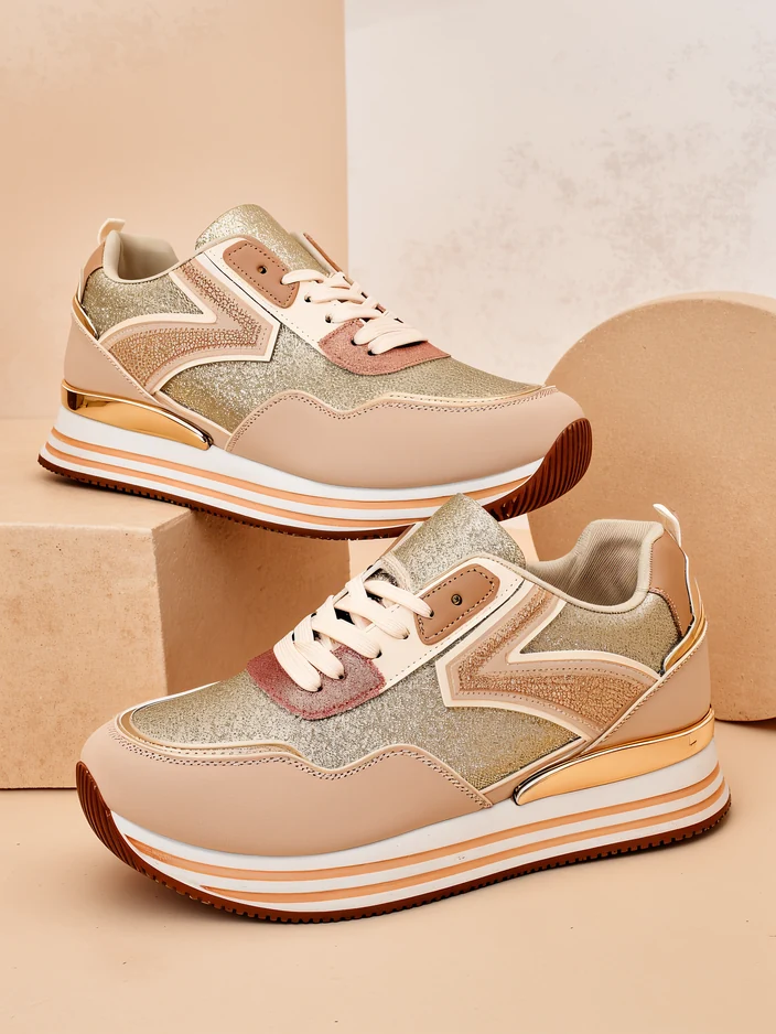 Royalfashion Женски маратонки с блясък Borovis