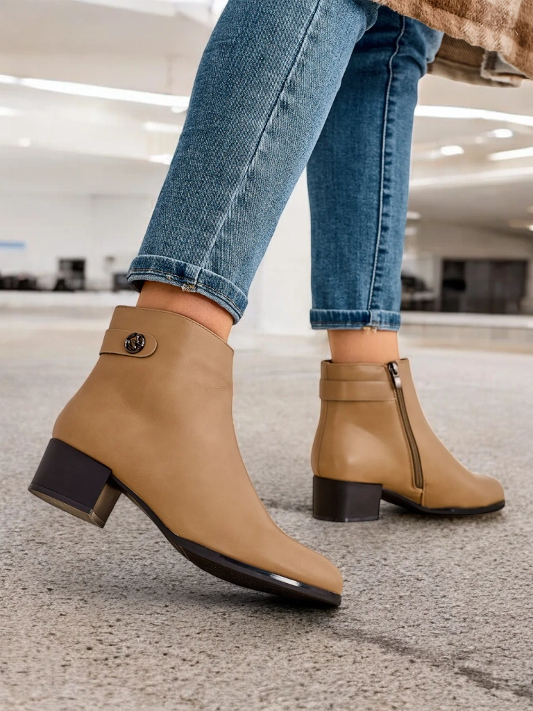 Дамски ботуши Royalfashion Letitto