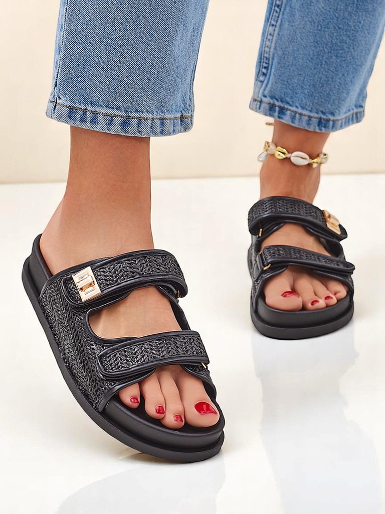 Royalfashion Дамски чехли с плетен дизайн Delibeli