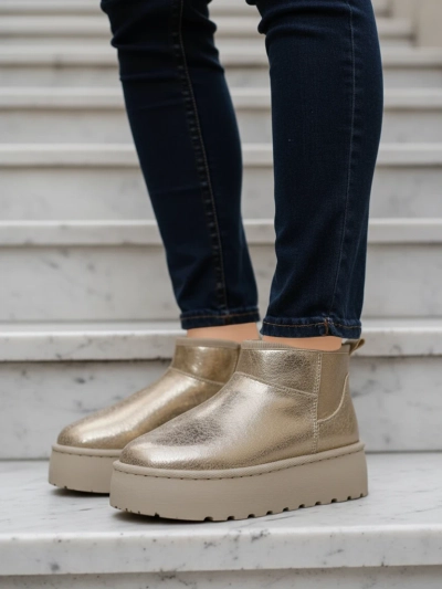 Royalfashion Дамски ботуши за сняг на платформа a'la Dagodo