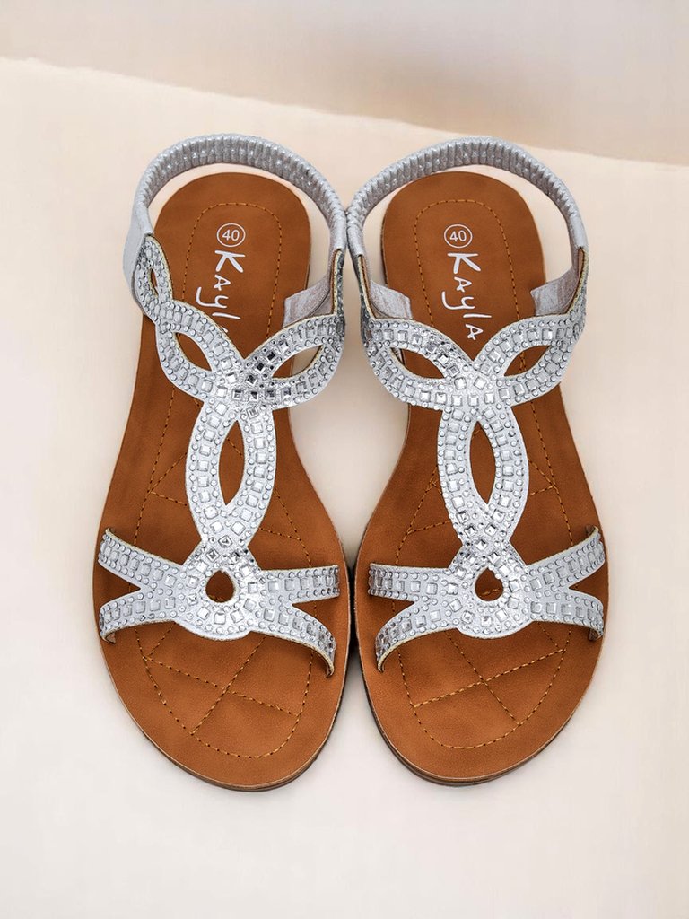 Royalfashion Дамски сандали с декоративни каишки Lola Grace