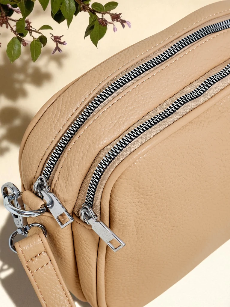 Royalfashion Малка дамска чанта от еко кожа Vita Serena