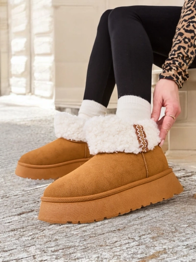 Дамски снежни ботуши Royalfashion с козина Rovvoy