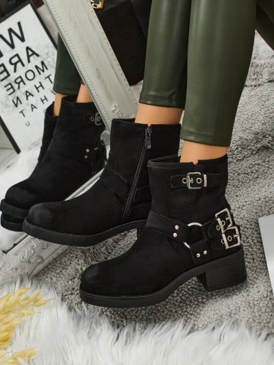 Дамски боти от еко велур с катарами Valtos