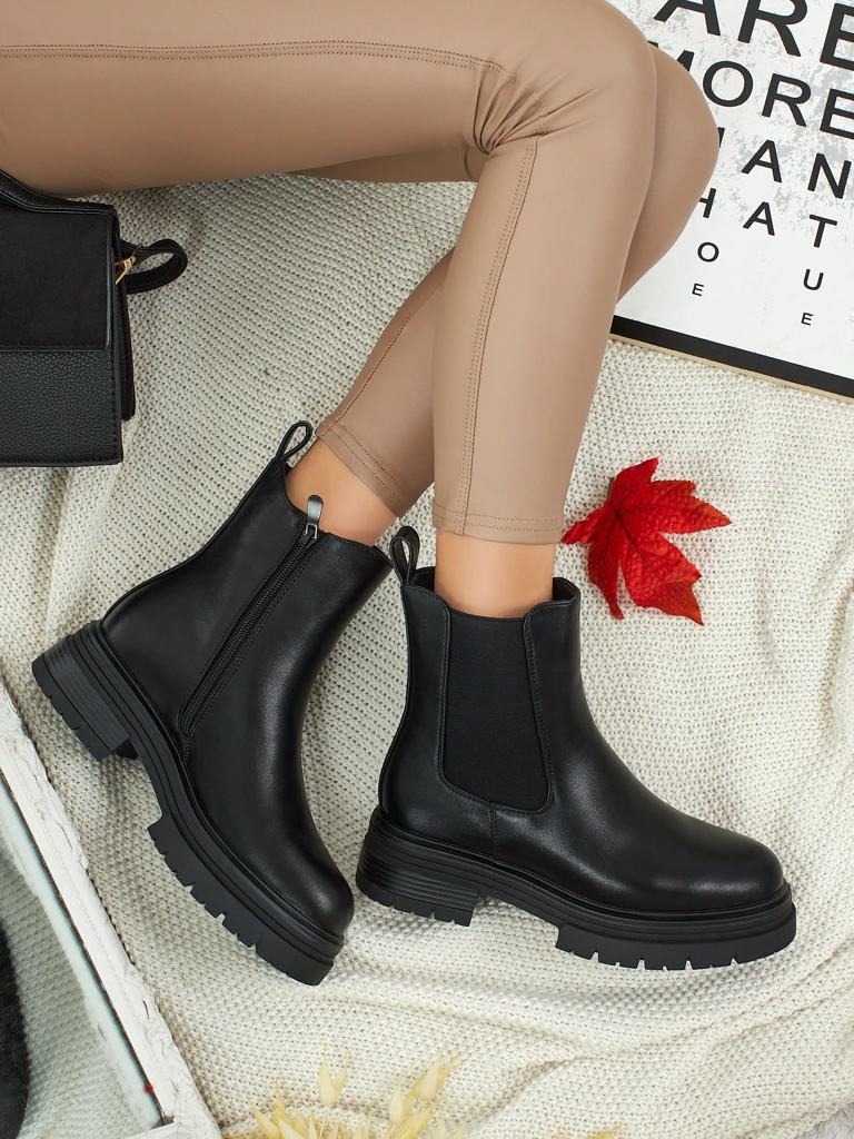 Дамски боти от еко кожа Solmira