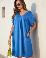 Тъмносиньо