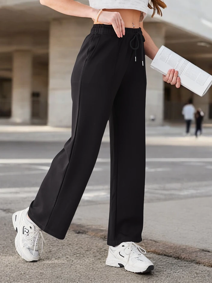 Royalfashion Широки дамски панталони с малки сгънки