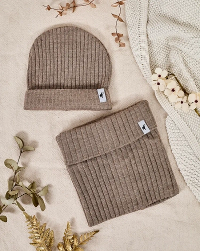 Зимен комплект Royalfashion Universal - шапка с покривало