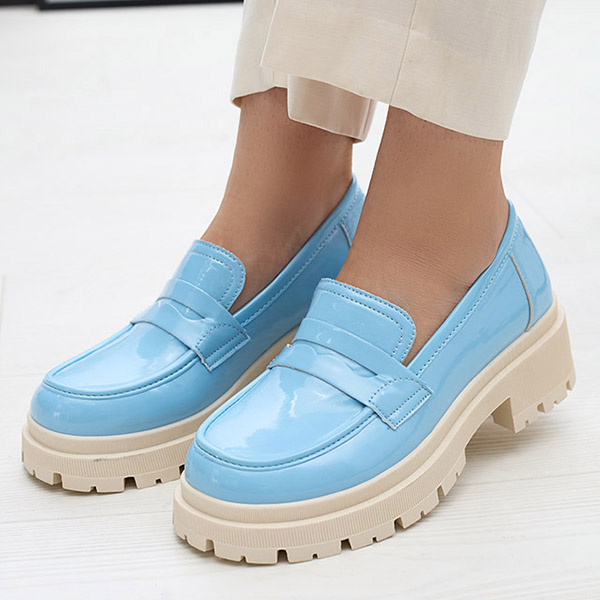 Royalfashion Сини лакирани мокасини за жени Noppel