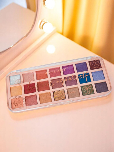 ANYLADY Палитра от 21 сенки за очи с блясък и мат Glamour Color&Nude