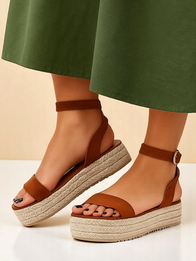 Royalfashion ЖЕНСКИ сандали на платформа Finna