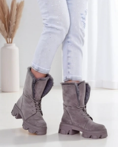 гълъбово сиво