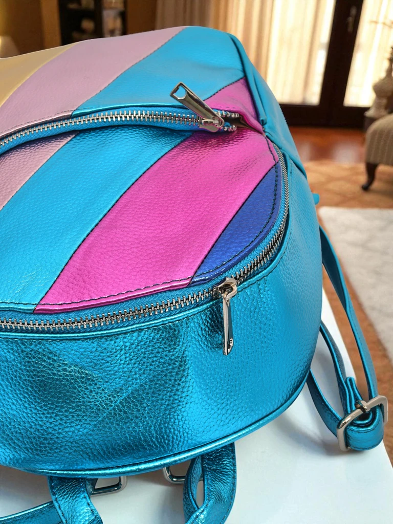 Royalfashion Дамска раница от еко кожа с металически райета Metallic Stripes