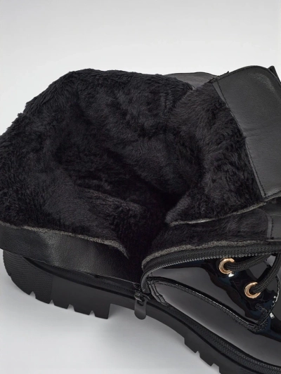 Боти с връзки от еко матова и лакирана кожа Alvinea