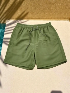 Военно зелено