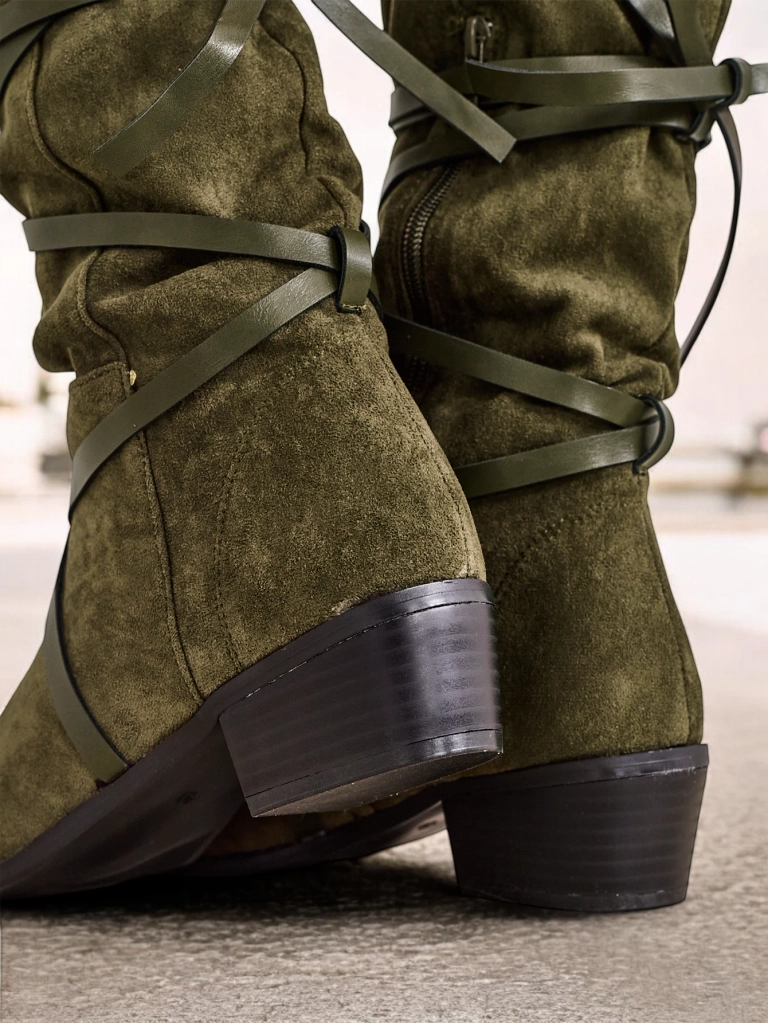 Royalfashion Ниски ботуши с нисък ток Rolizoo