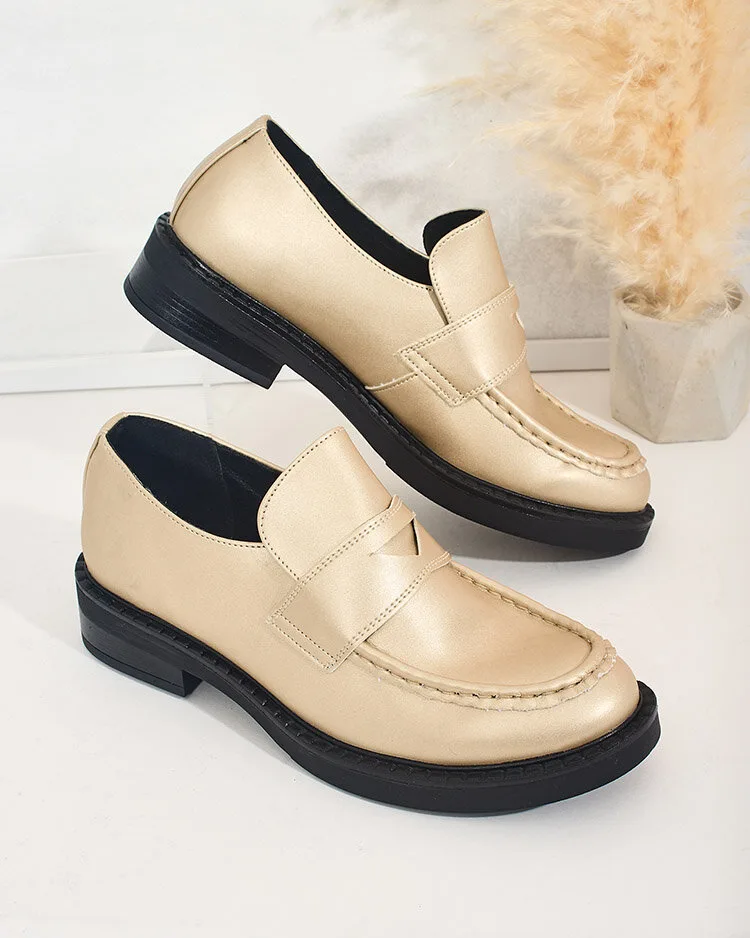 Royalfashion Елегантни дамски мокасини Xoroz