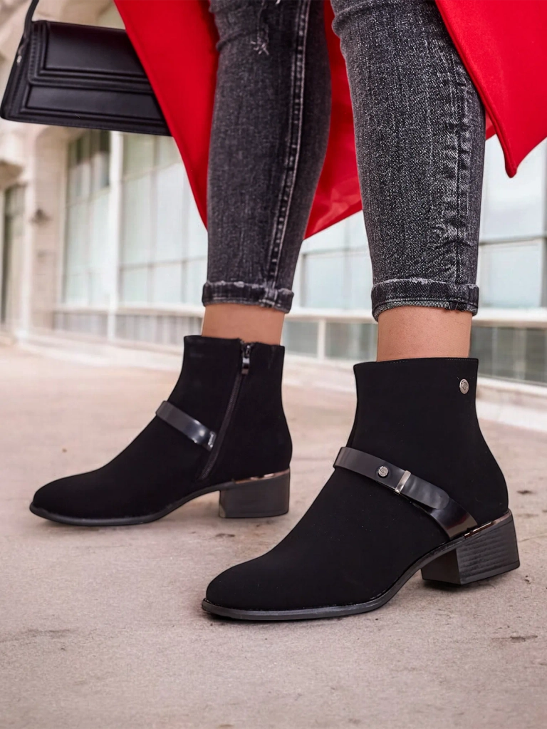 Дамски ботуши Royalfashion Izzolo