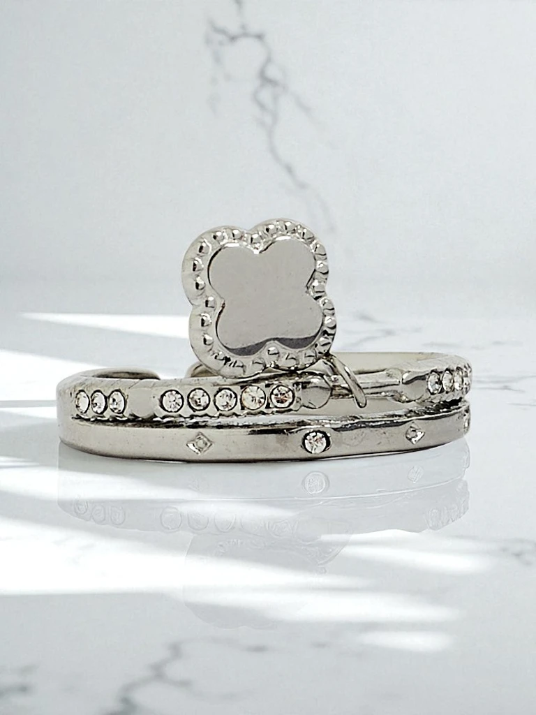 Гривна Dolce Vita с декоративни талисмани