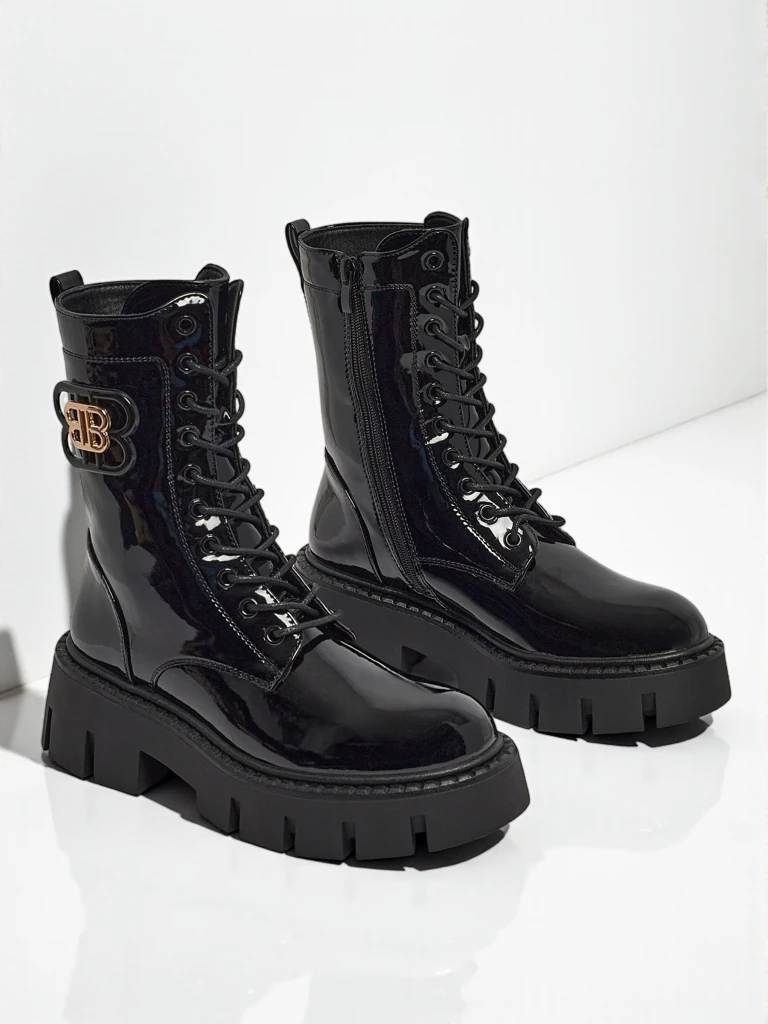 Royalfashion Дамски боти тип работнически Milloze