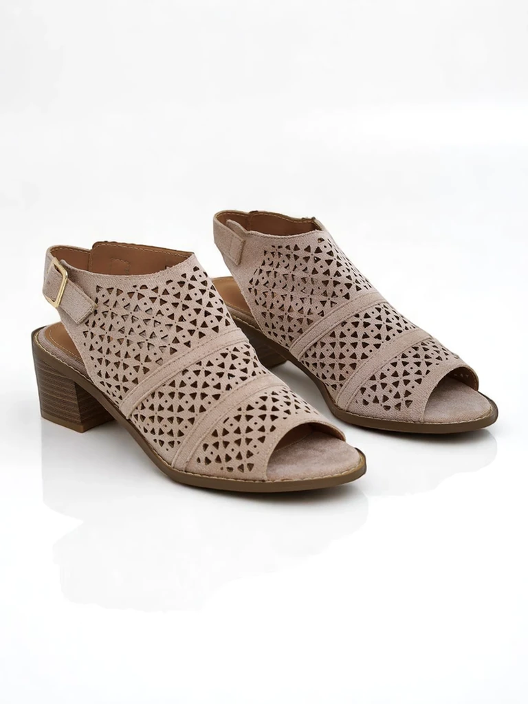 Royalfashion Дамски сандали на нисък ток, ажурни Elira