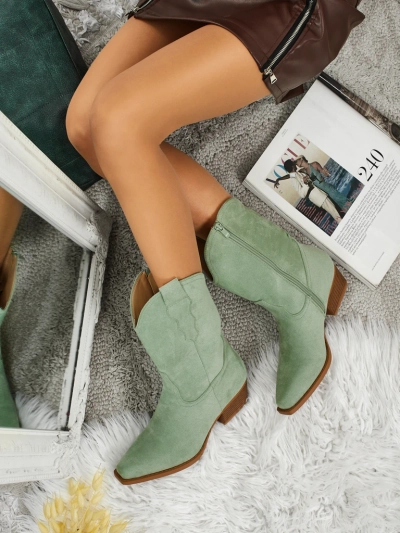 Дамски еко велурени каубойски ботуши SpireHush