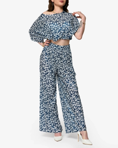 Дамски тъмносин плисиран комплект с черни цветя - Облекло