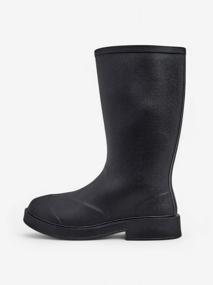 Royalfashion Матови дамски ботуши Mattelo