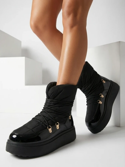 Royalfashion Дамски ботуши за сняг с приплъзване в черно Dabenda