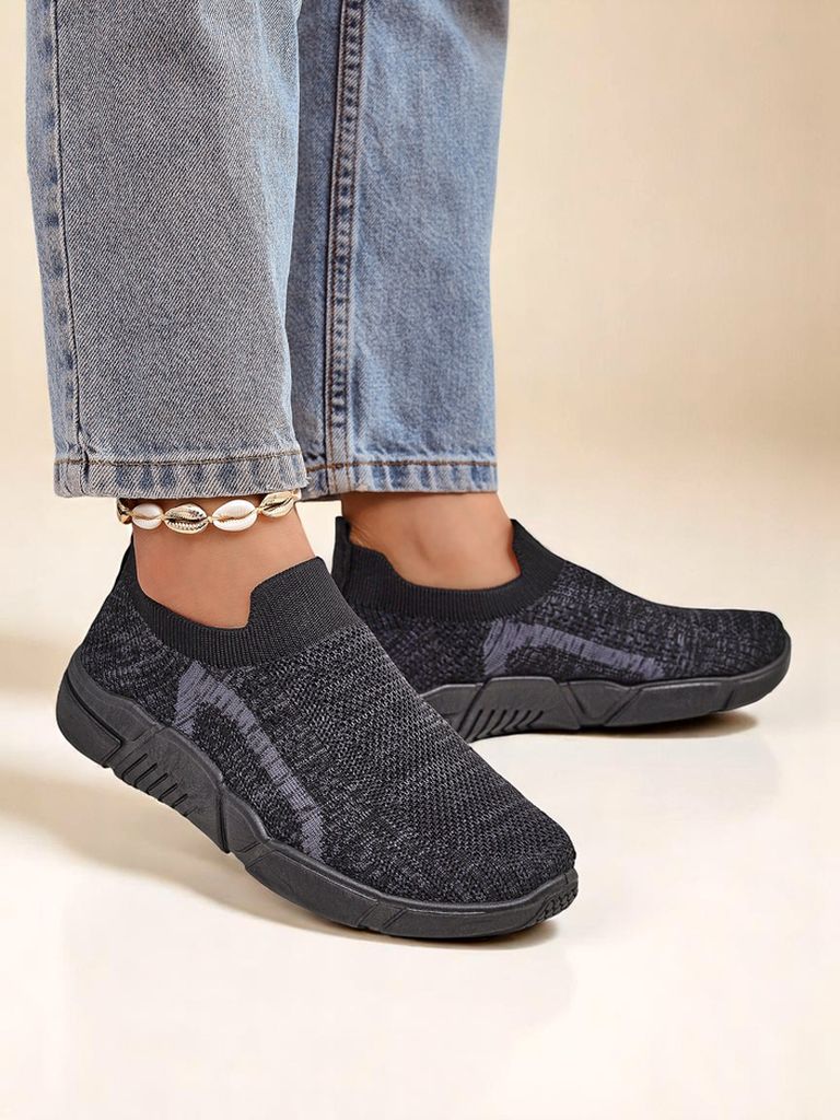 Royalfashion Дамски спортни обувки тип чехли Vena