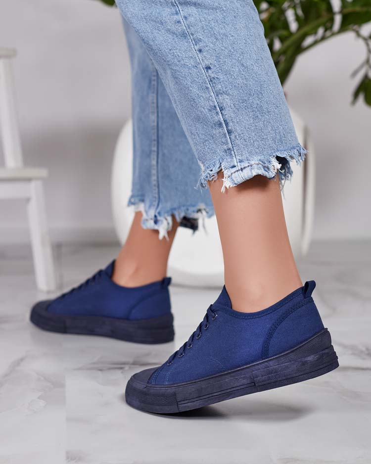 Royalfashion Дамски класически маратонки с връзки Seleas