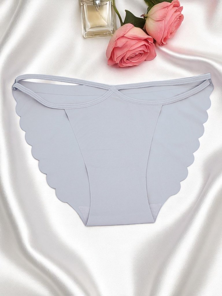 Royalfashion Дамски боксерки с лазерно рязане и декоративни презрамки Edge Chic