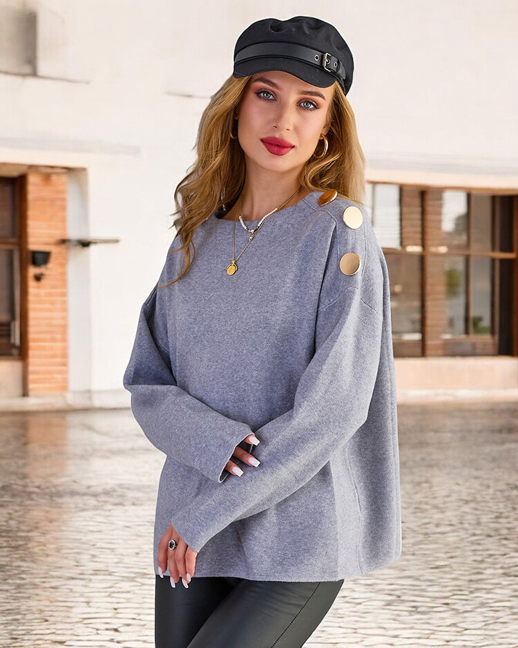 Royalfashion Тънък дамски пуловер с декорации на раменете