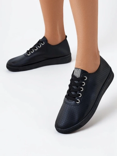 Royalfashion Жени перфориран спортен обувки Kiarre