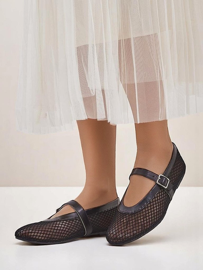 Royalfashion дамски ажурни балеринки с каишка Naommi