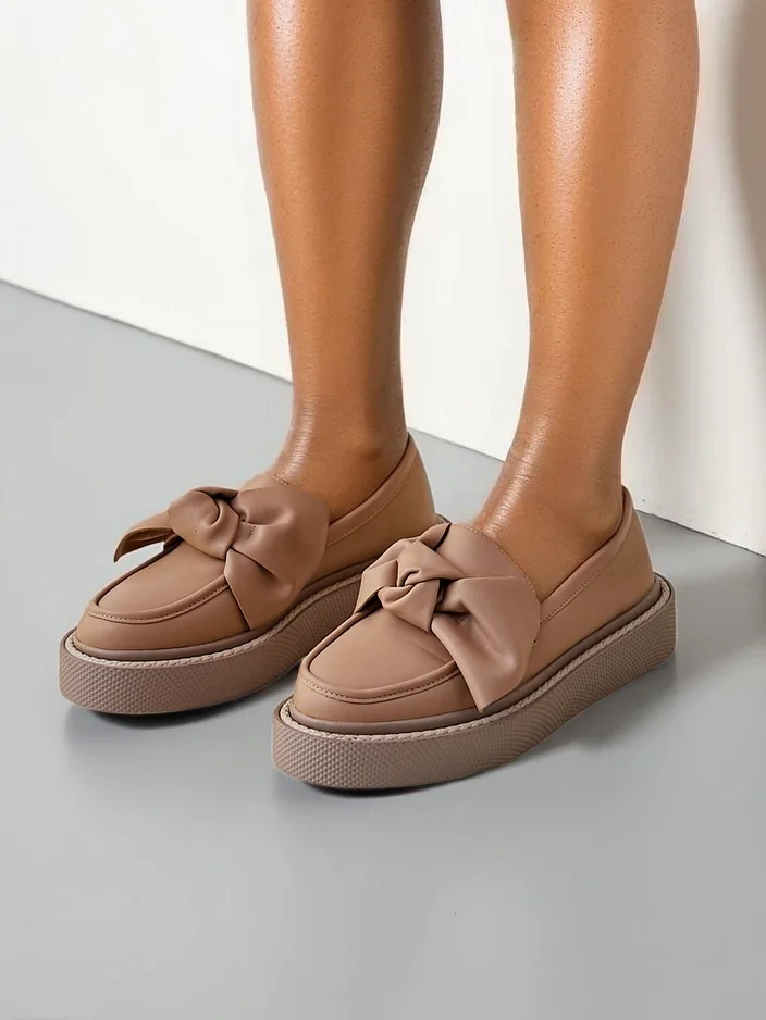 Royalfashion Елегантни дамски мокасини с панделка Ortto