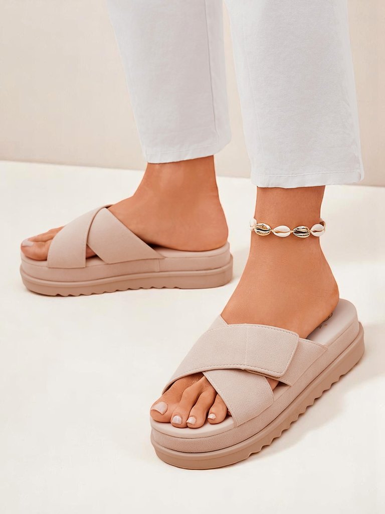 Royalfashion Дамски равни сандали Evre