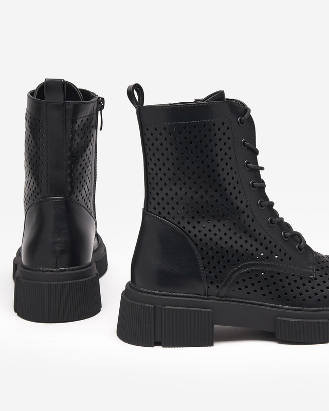 Дамски черни ажурени боти с плосък ток Rolika - Обувки