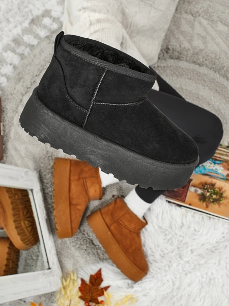 Къси дамски боти а ла сноубутс Vespera