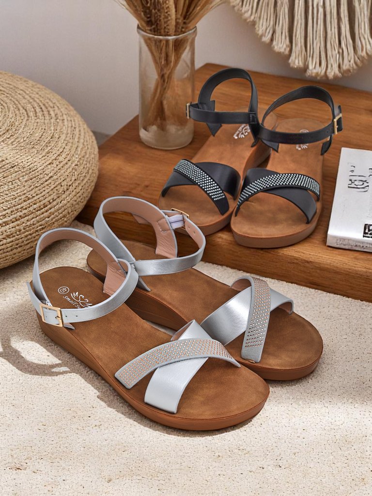 Royalfashion Дамски сандали на платформа с камъчета Allona