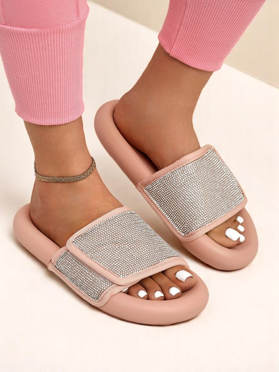 Royalfashion Дамски чехли на плоска подметка Sparkle Step